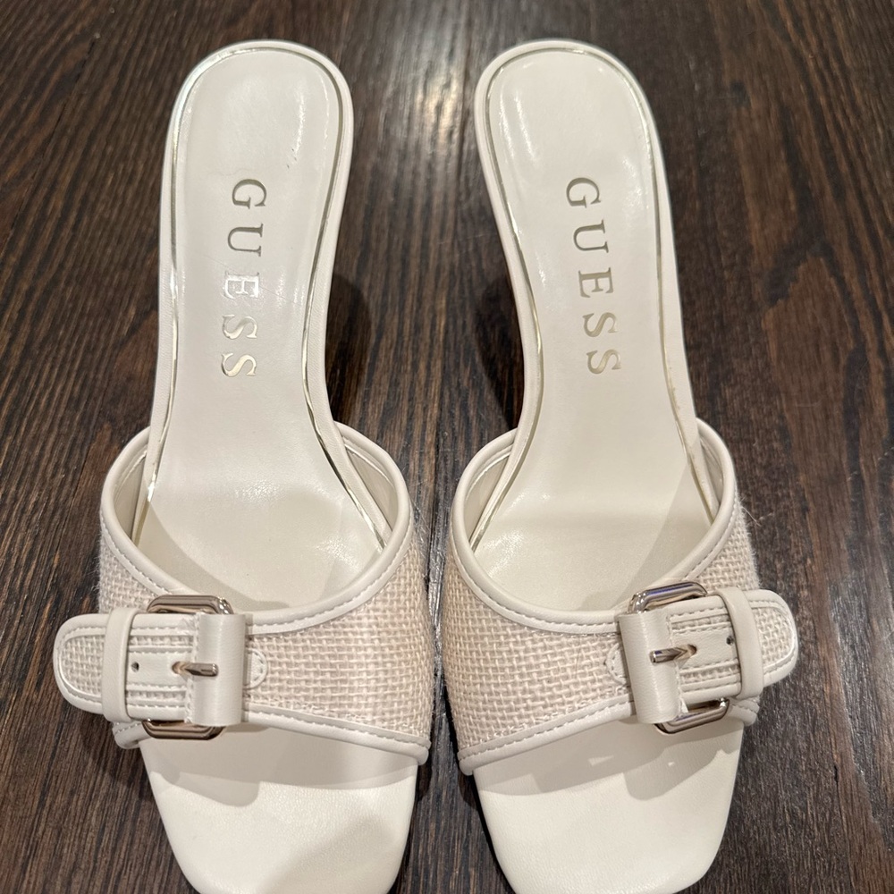 GUESS Women's shoes